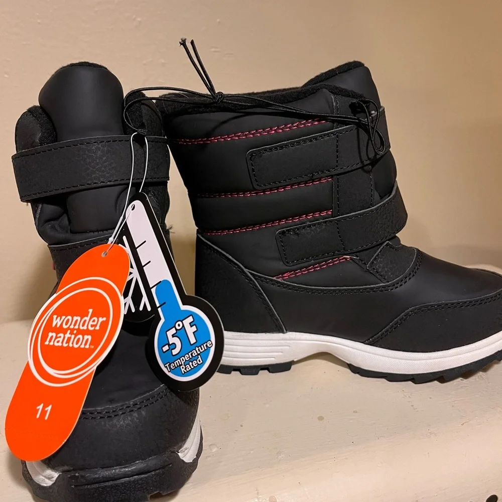 Wonder Nation Kids Black and Red Snow Boots